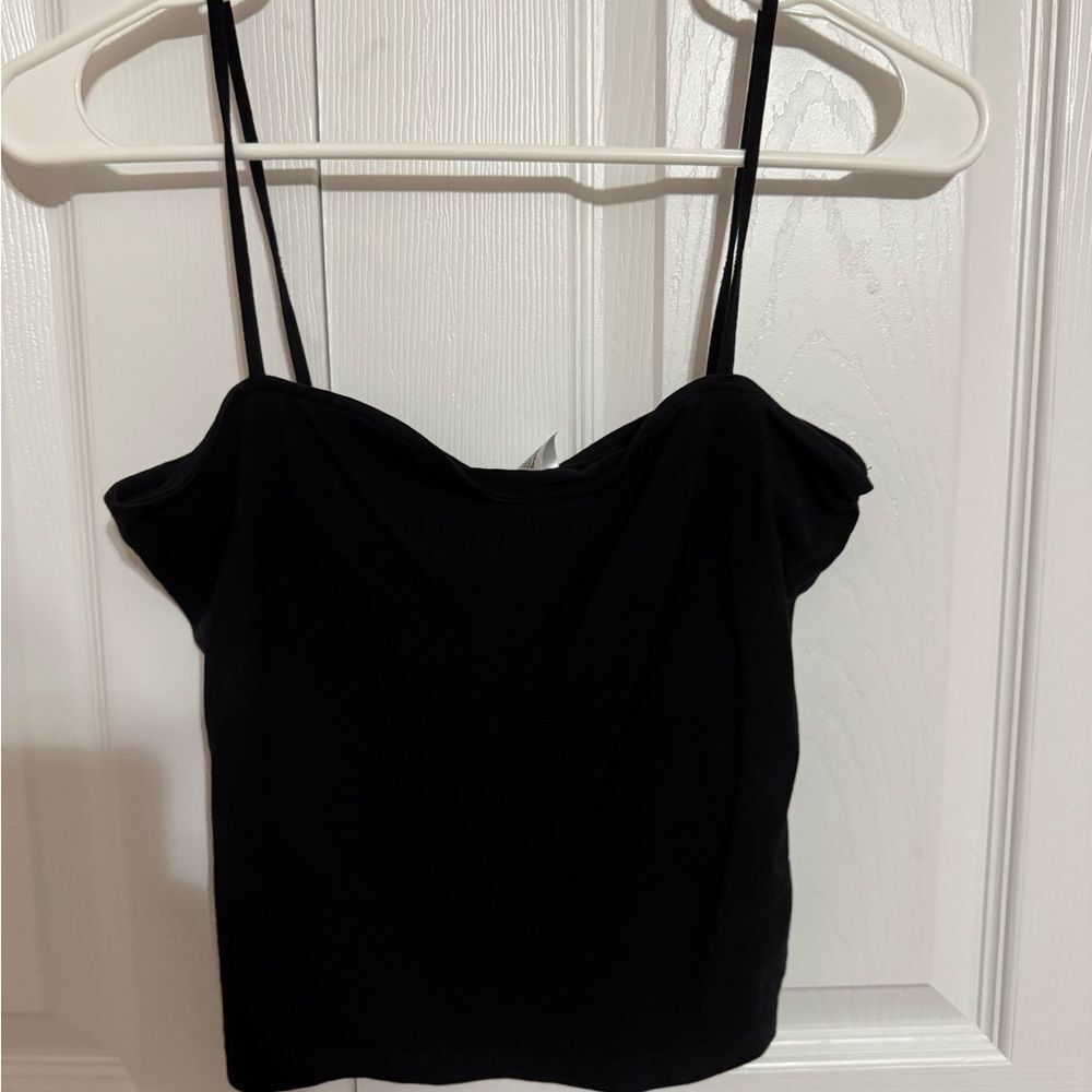 H&M Black Fitted Spaghetti Strap Crop Camisole – Size Medium